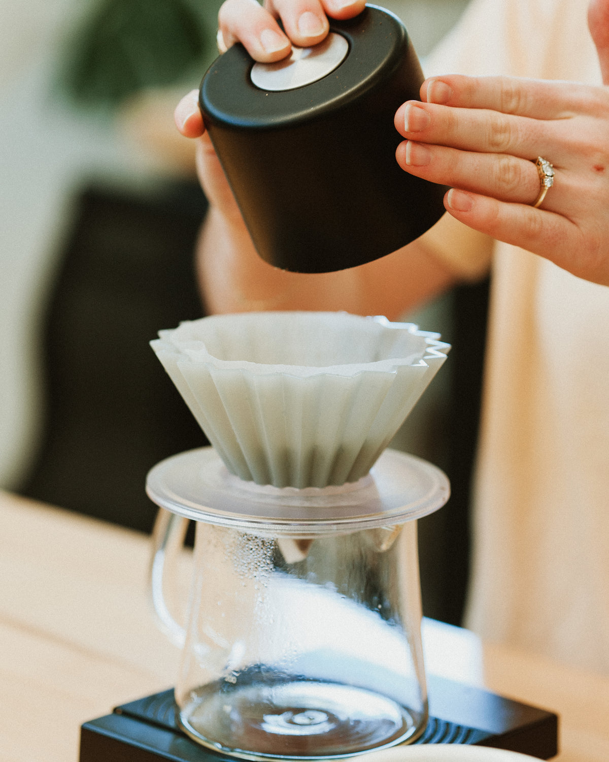 ORIGAMI Resin Dripper Holder